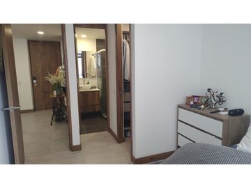 Apartamento en venta en el Poblado Ciudad del Rio