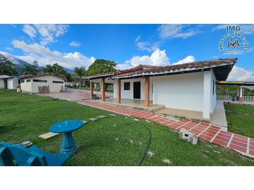 ref 971a lago calima/vendo casa campestre