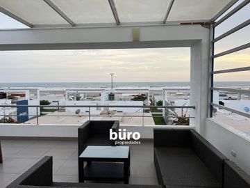 ¡OPORTUNIDAD!  CASA DE PLAYA EN VENTA  CON VISTA AL MAR, CALA DEL MAR, BUJAMA