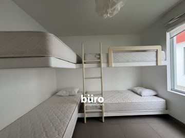 ¡OPORTUNIDAD!  CASA DE PLAYA EN VENTA  CON VISTA AL MAR, CALA DEL MAR, BUJAMA