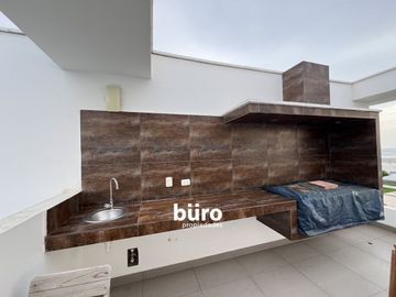 ¡OPORTUNIDAD!  CASA DE PLAYA EN VENTA  CON VISTA AL MAR, CALA DEL MAR, BUJAMA
