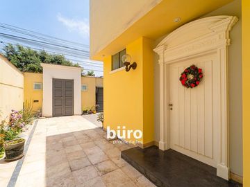 CASA EN VENTA A POCOS PASOS DE LA  PASTELERIA SAN ANTONIO MAGDALENA