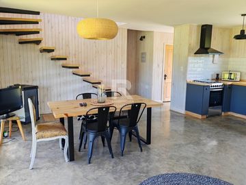 CASA EN PARCELA A 7MIN DEL CENTRO CON ACCESO A RIO MAULLÍN