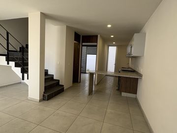 Casa en coto con alberca !