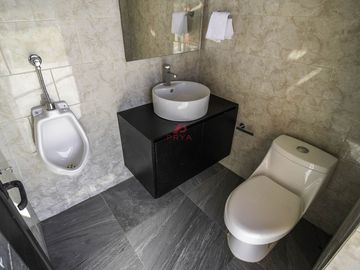 TERRAZA EN VENTA EN COLINAS DEL MARTEL, ZAPOPAN