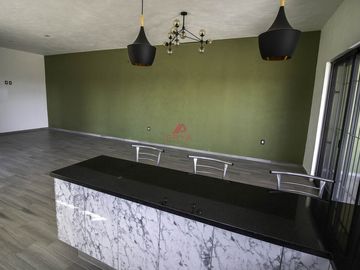 TERRAZA EN VENTA EN COLINAS DEL MARTEL, ZAPOPAN