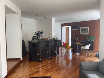 Espectacular casa en renta en Lomas Country