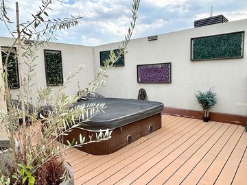 DUPLEX CON GRAN AZOTEA/ PORTAL LA DEHESA