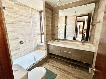 DUPLEX CON AZOTEA/ PORTAL LA DEHESA