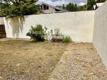 RETASADO! Departamento PB SOBRE MICIU 1 DORMITORIO CON AMPLIO PATIO  - San Martin de los Andes