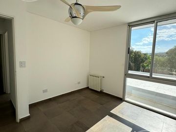 Excelente Duplex En Barrio Privado La Cuesta