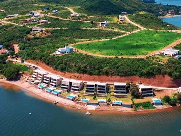 Terrenos en venta en Punta Peñon, Villa del Dique