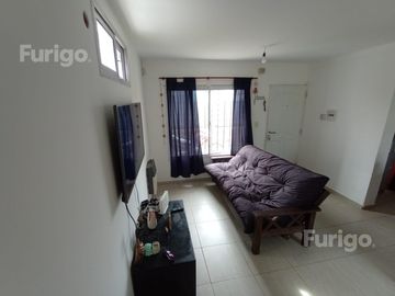 Casa 2 dormitorios en  Pérez