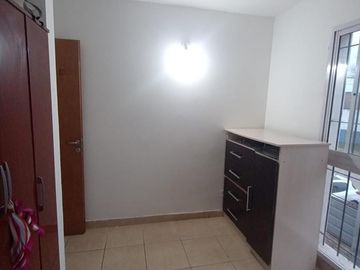 Casa 2 dormitorios en  Pérez