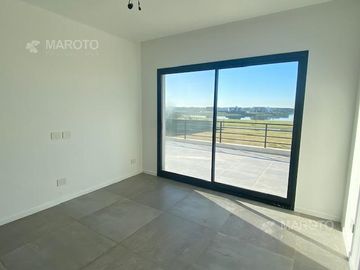 CASA EN VENTA EN BARRIO PUERTOS - RIBERAS- MAROTO PROPIEDADES
