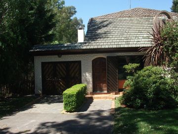 CASA EN VENTA 4AMB - C/ PARRILLA -  COUNTRY CLUB VENADO 2 - CANNING  - RETASADA!!!