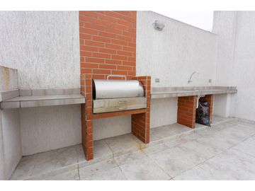 Embajada Americana, Dpto en Venta, 103.64m2, 2 Habitaciones, 2 Baños.