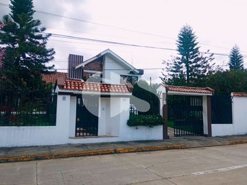 CASA EN VENTA SECTOR CAPULISPAMBA - CUENCA