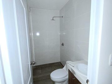 En venta duplex de estreno en Jose luis Bustamante y Rivero