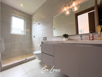 VENDO CASA A ESTRENAR EN SANTA MARIA (P)