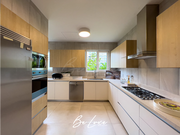 VENDO CASA A ESTRENAR EN SANTA MARIA (P)