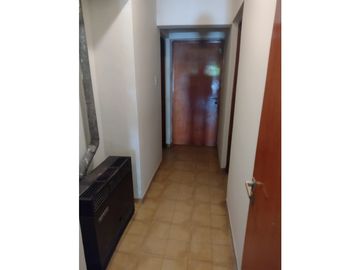 VENDO CASA EN IMPORTANTE ESQUINA SAN RAFAEL