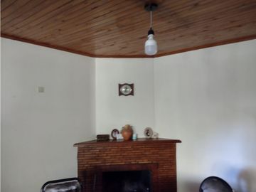 VENDO CASA EN IMPORTANTE ESQUINA SAN RAFAEL