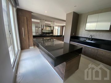 DEPARTAMENTO  DUPLEX  EN VENTA POR ESTRENAR SECTOR MONTESERRIN