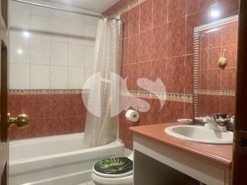 CASA  DE VENTA INDEPENDIENTE EN SECTOR ANDALUCIA NO ADOSADA