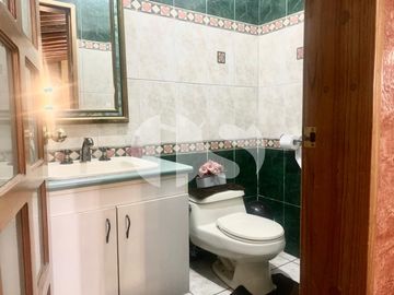 CASA  DE VENTA INDEPENDIENTE EN SECTOR ANDALUCIA NO ADOSADA