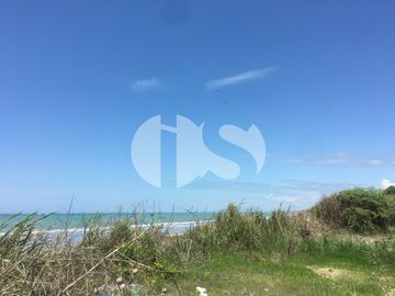 VENTA DE TERRENO FRENTE AL MAR VÍA PEDERNALES COJIMIES