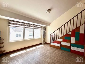 VENDO CASA QUITO EL CONDADO