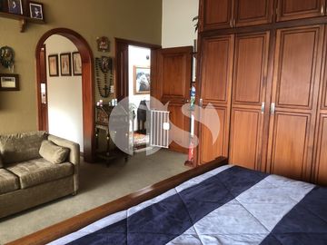 CASA EN VENTA URBANIZACION EL CONDADO
