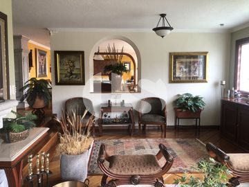 CASA EN VENTA URBANIZACION EL CONDADO
