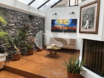 CASA EN VENTA URBANIZACION EL CONDADO