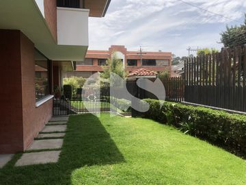 CASA EN VENTA URBANIZACION EL CONDADO