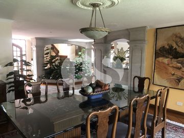 CASA EN VENTA URBANIZACION EL CONDADO