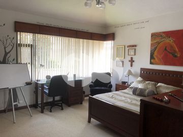 CASA EN VENTA URBANIZACION EL CONDADO