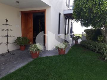 CASA DE VENTA EN EL CONDADO