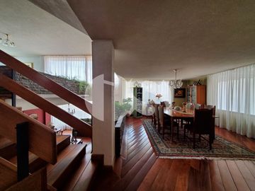 CASA DE VENTA EN EL CONDADO