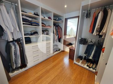 PENTHOUSE DE VENTA  EN LA GONZALEZ SUAREZ