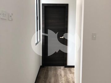 SUITE CON BALCON DE VENTA EN LA REPUBLICA DEL SALVADOR