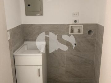 SUITE CON BALCON DE VENTA EN LA REPUBLICA DEL SALVADOR