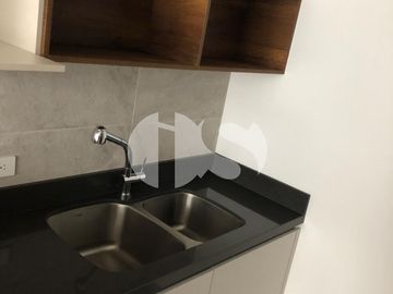 SUITE CON BALCON DE VENTA EN LA REPUBLICA DEL SALVADOR