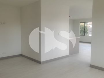 DEPARTAMENTO EN VENTA  DE LUJO SECTOR ORDOÑEZ LASSO