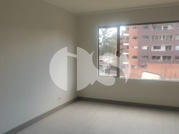 DEPARTAMENTO EN VENTA  DE LUJO SECTOR ORDOÑEZ LASSO