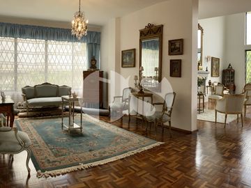 CASA DE LUJO DE VENTA EN CUMBAYA