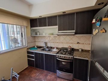 Triplex en venta en Lanus Oeste