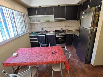 Triplex en venta en Lanus Oeste