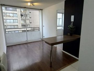 Departamento en Venta en Mario Kreutzberger / San Martín / Santiago Centro